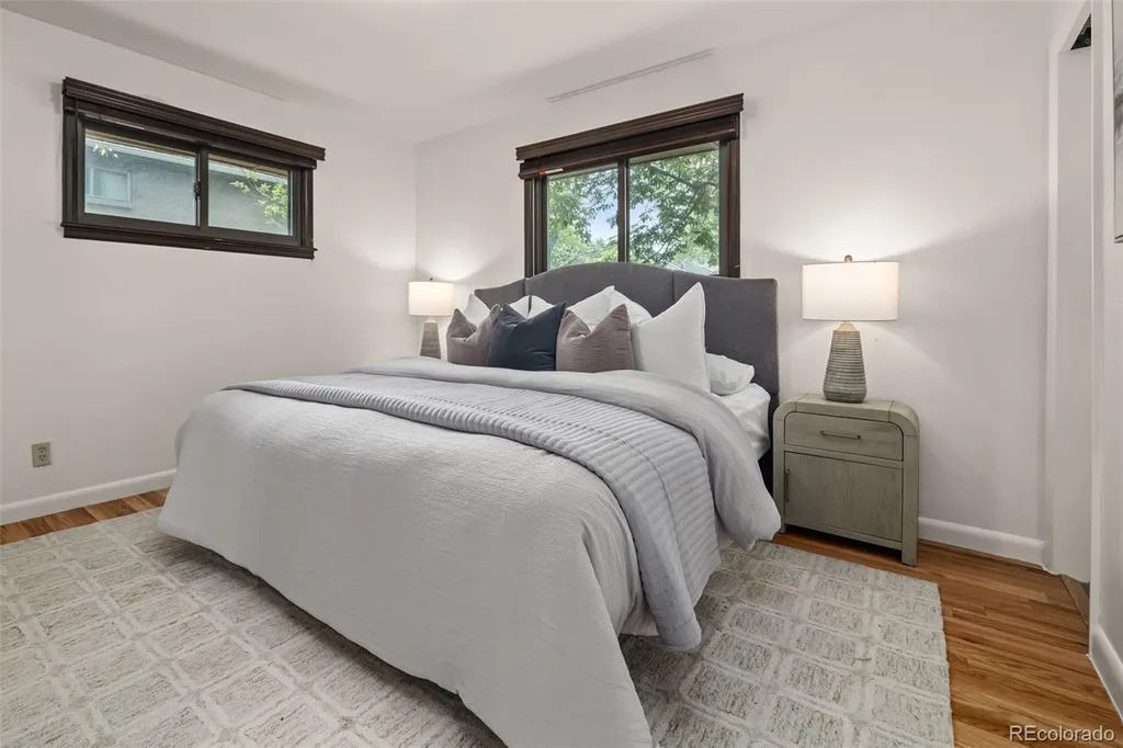 6944 S Lakeview Street Littleton CO 80120