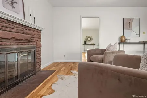 6944 S Lakeview Street Littleton CO 80120