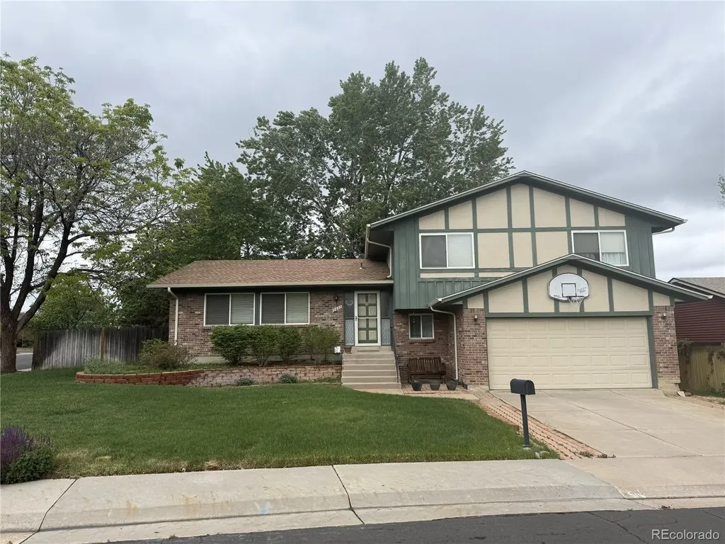 2637 S Salida Street Aurora CO 80013