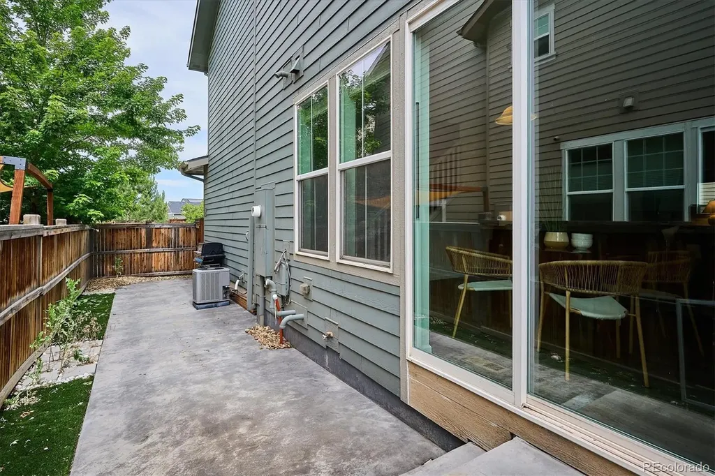 5167 Clinton Street Denver CO 80238