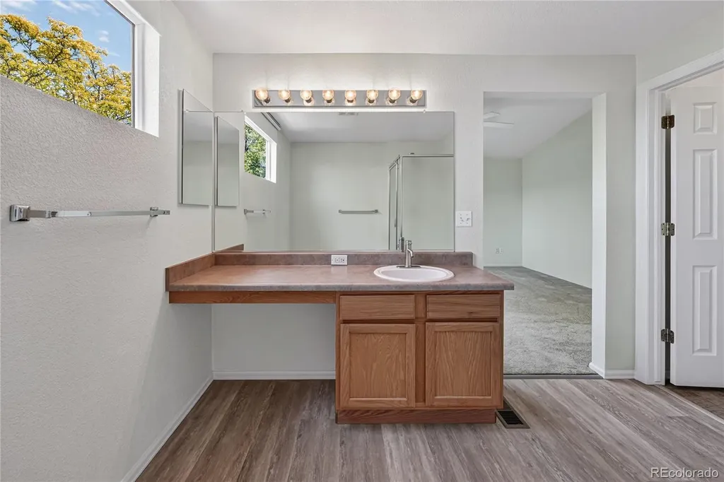 5414 Oak Street Arvada CO 80002