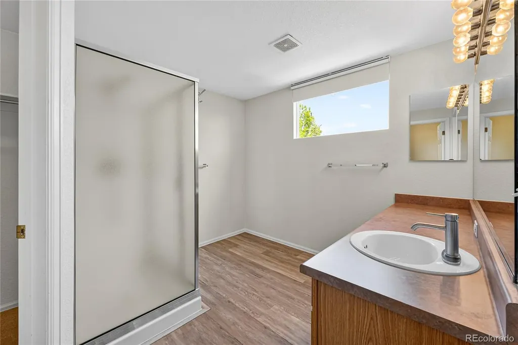 5414 Oak Street Arvada CO 80002