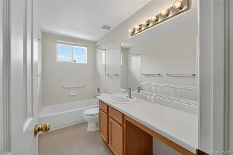 5414 Oak Street Arvada CO 80002