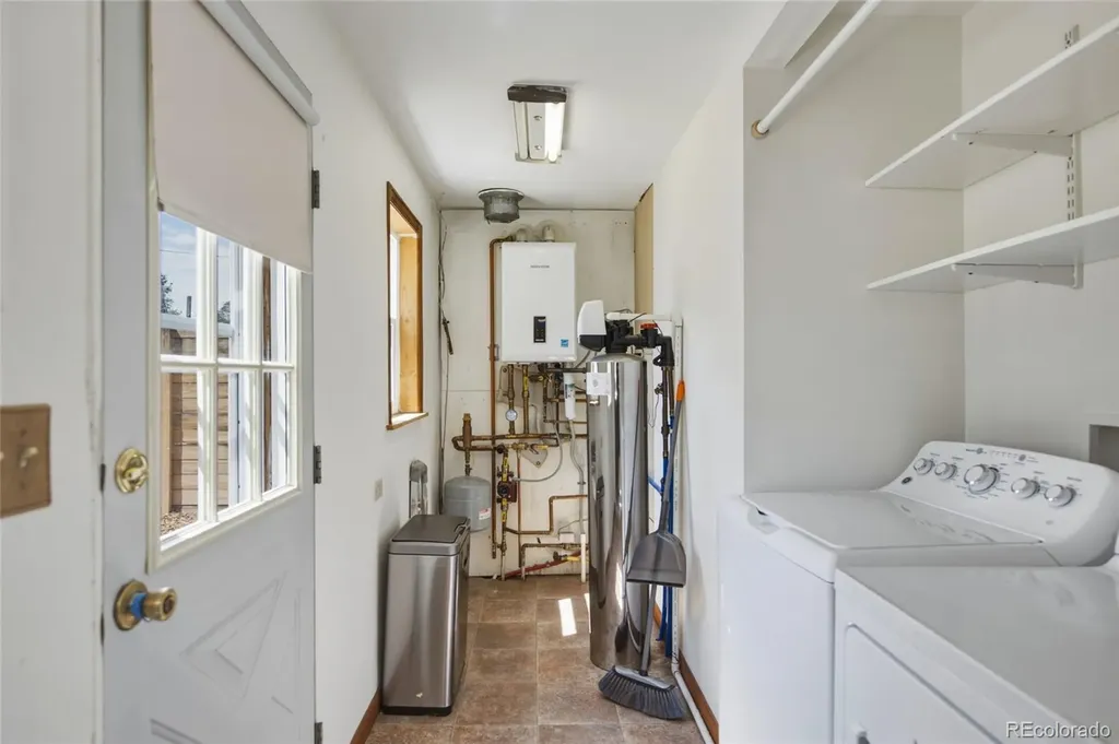 1145 S Vrain Street Denver CO 80219