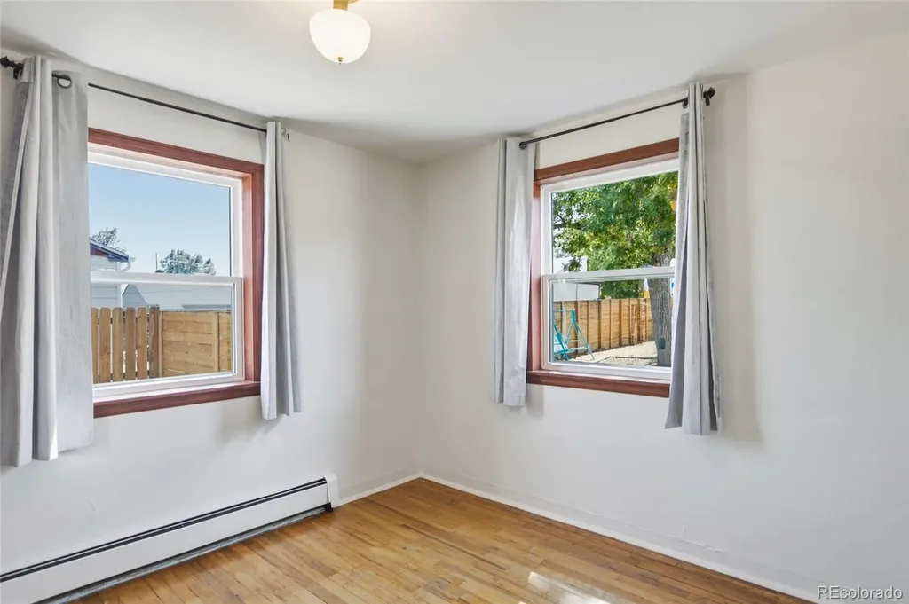 1145 S Vrain Street Denver CO 80219
