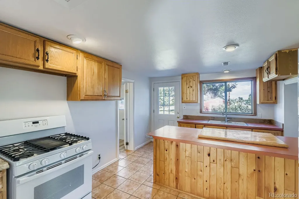 1160 Illinois Avenue Canon City CO 81212