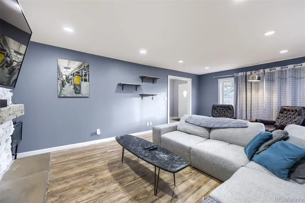 4647 W Dakota Avenue Denver CO 80219