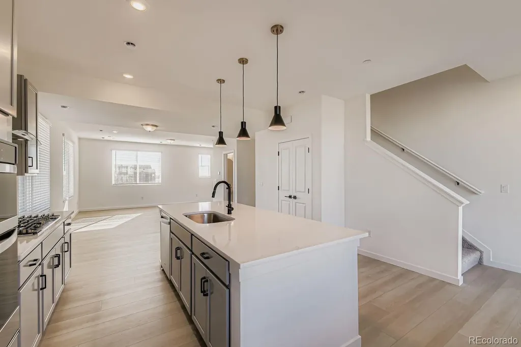 1557 Alcott Way Broomfield CO 80023
