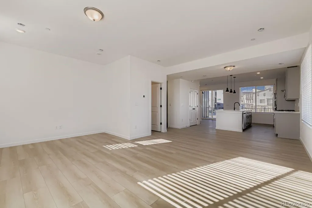 1557 Alcott Way Broomfield CO 80023