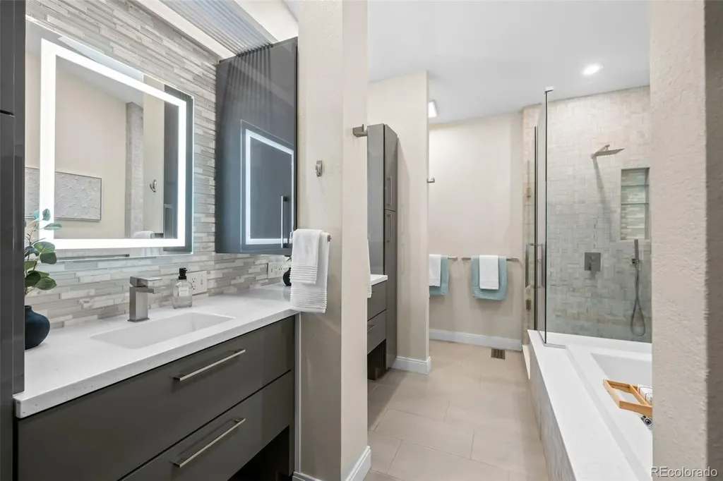 5283 Union Court Arvada CO 80002