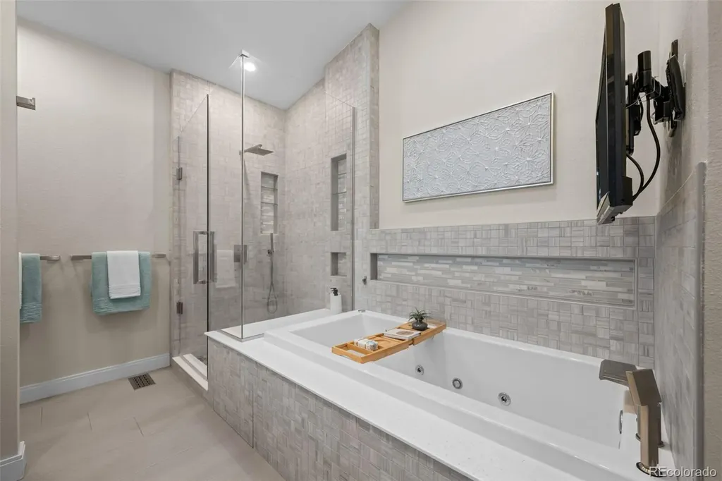 5283 Union Court Arvada CO 80002