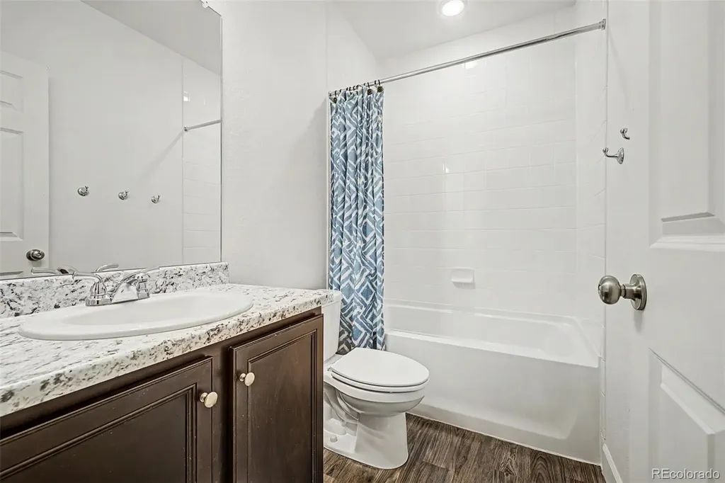 36 S Newcastle Way Aurora CO 80018