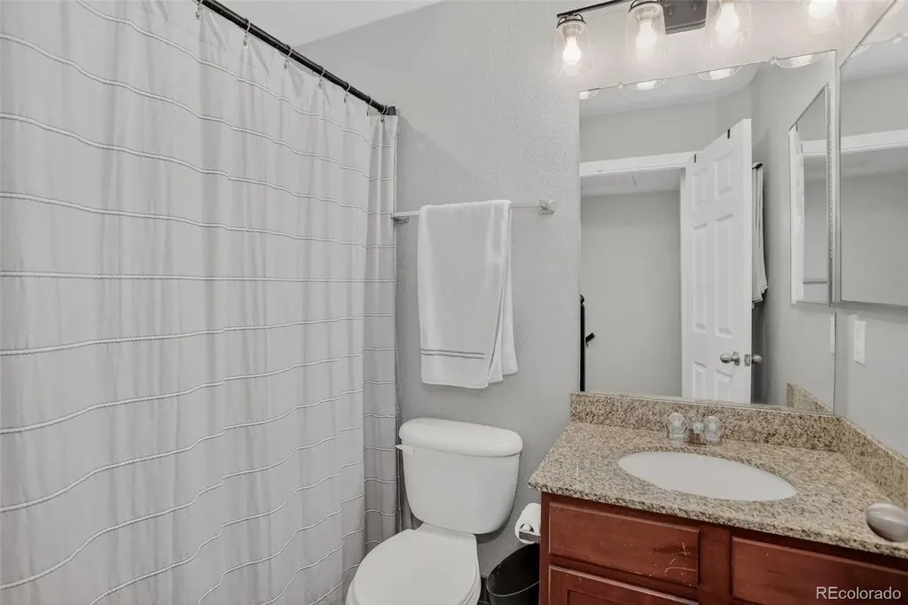 12791 Ivy Street Thornton CO 80602