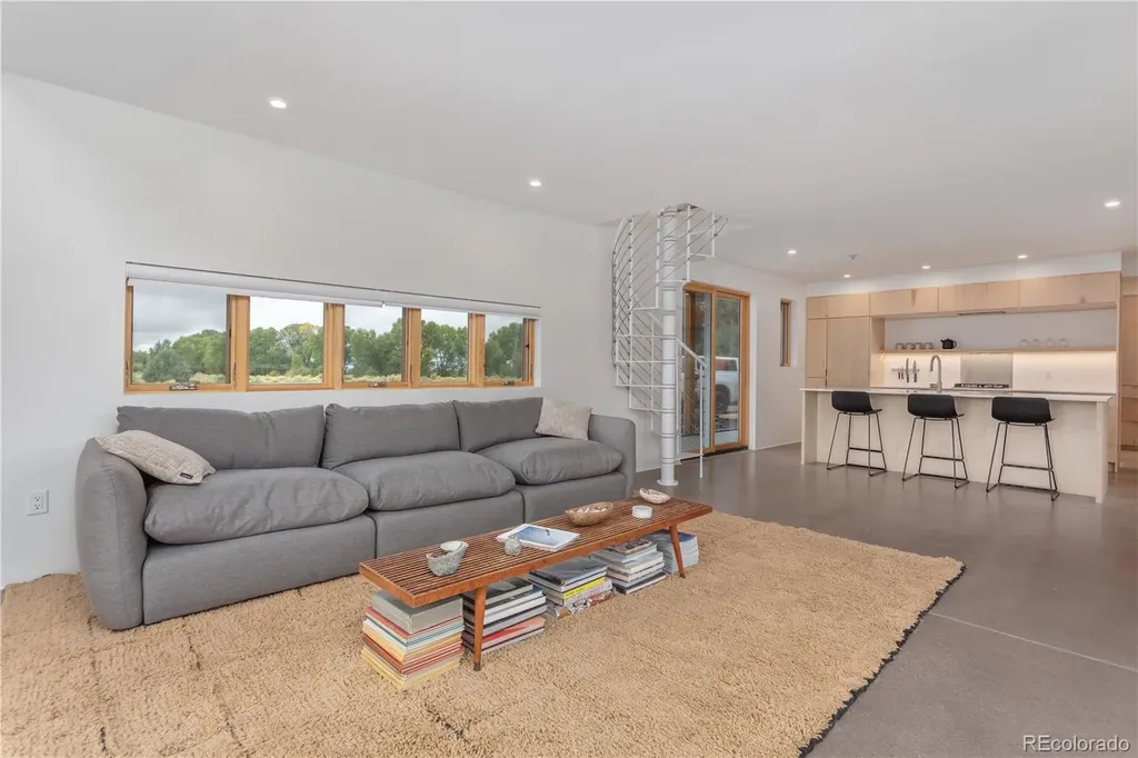1276 Sycamore Road Crestone CO 81131