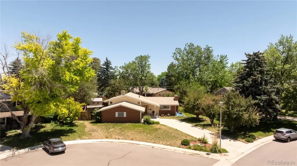 6754 S Detroit Circle Centennial CO 80122