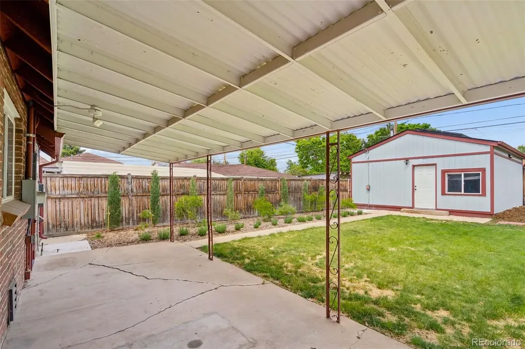 556 S Canosa Court Denver CO 80219