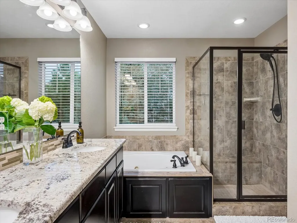 6320 S Langdale Way Aurora CO 80016