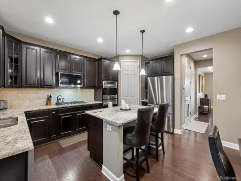6320 S Langdale Way Aurora CO 80016