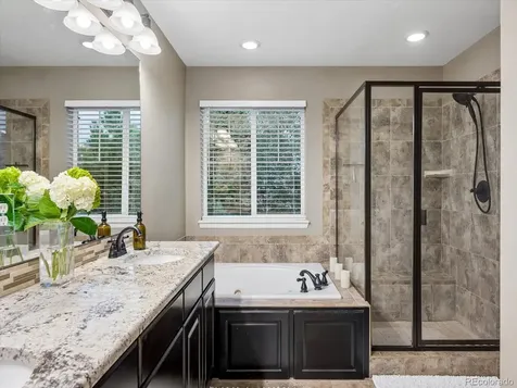 6320 S Langdale Way Aurora CO 80016