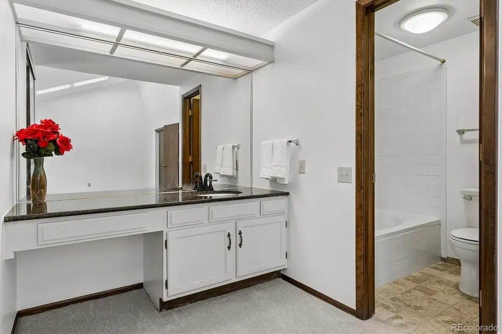 2763 W Long Drive Littleton CO 80120