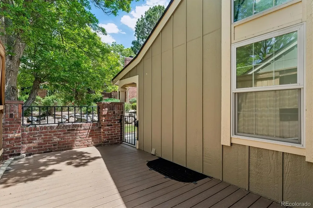 2763 W Long Drive Littleton CO 80120