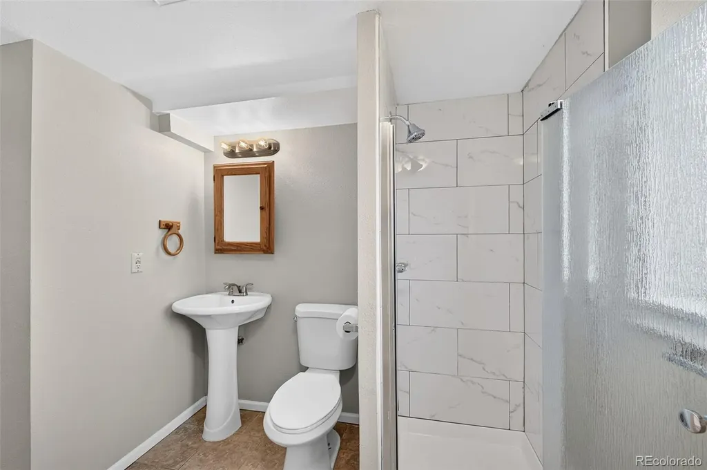 446 S Lima Circle Aurora CO 80012