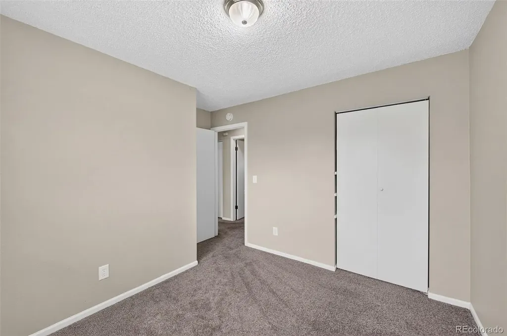 446 S Lima Circle Aurora CO 80012