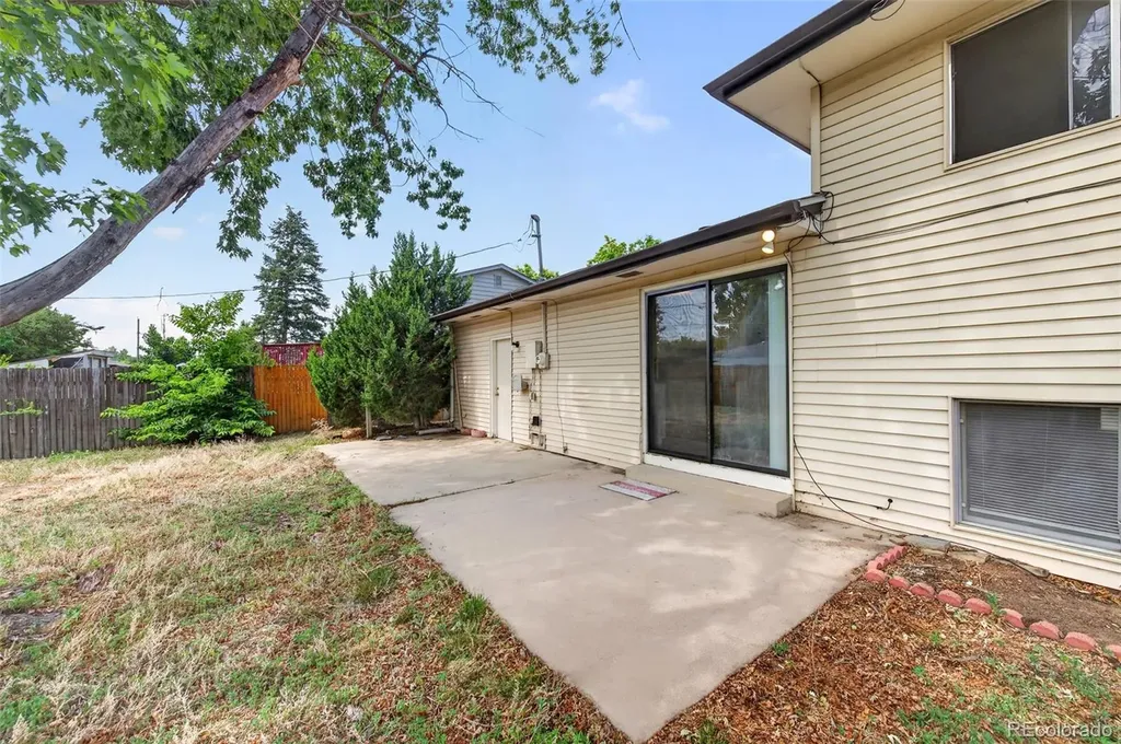 446 S Lima Circle Aurora CO 80012