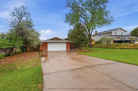 6930 Hillpoint Place Parker CO 80134