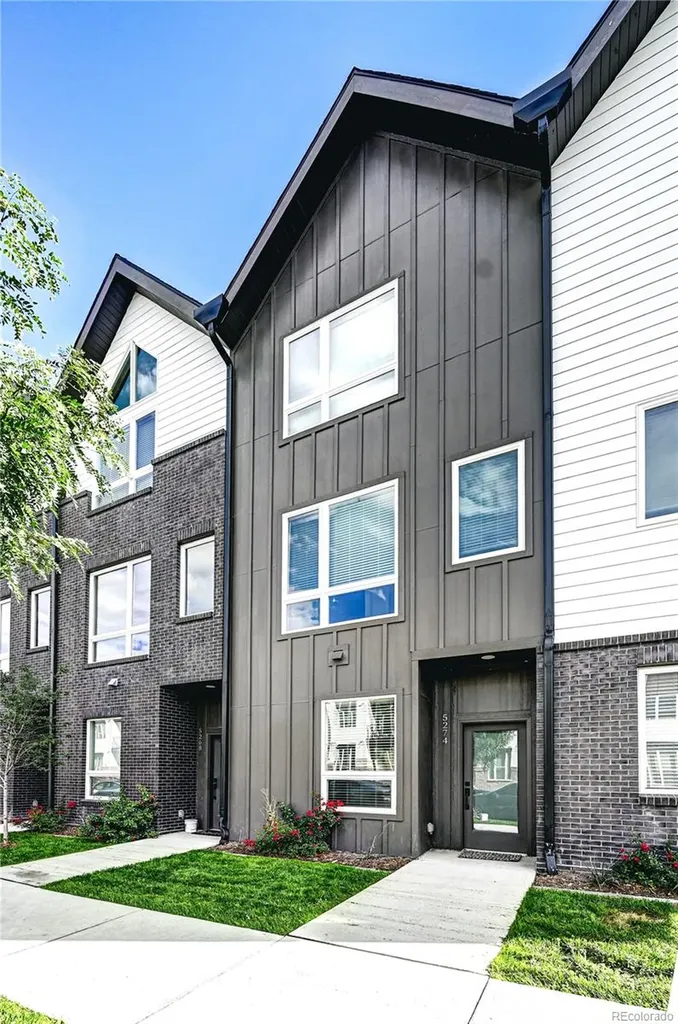 5268 W 16th Street Lakewood CO 80214