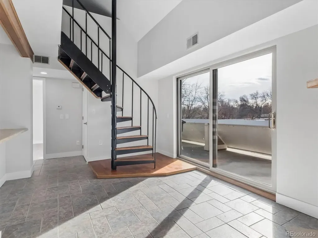5250 S Huron Way Littleton CO 80120