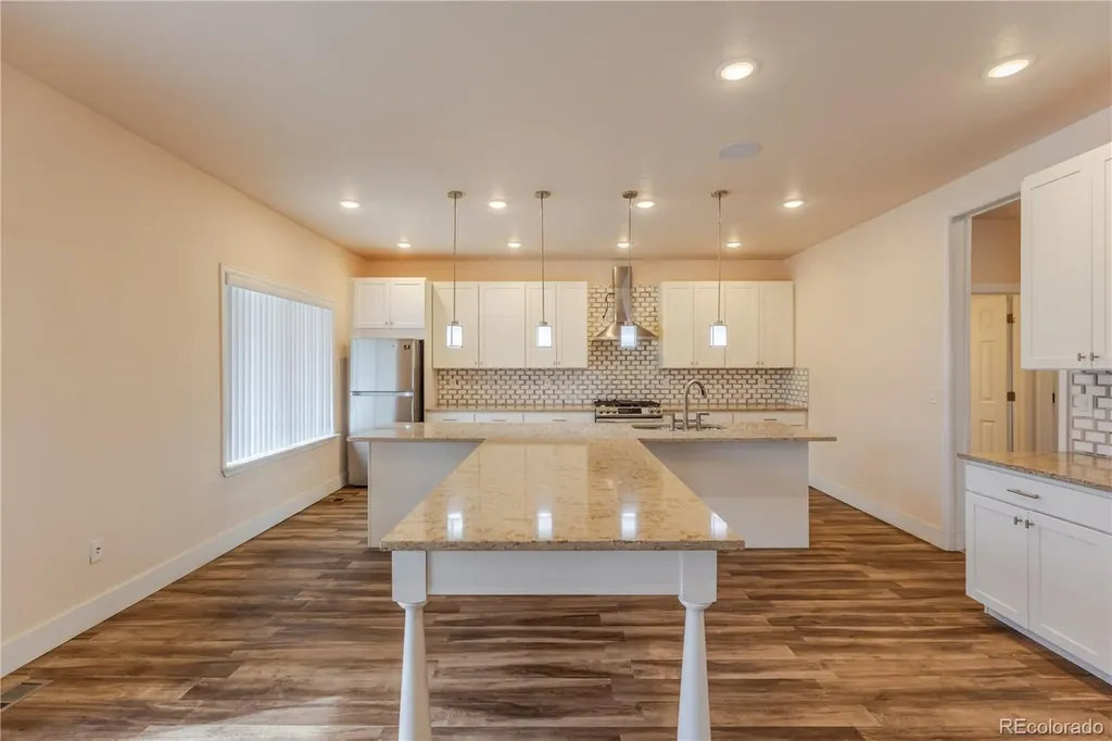 995 S Locust Street Denver CO 80224