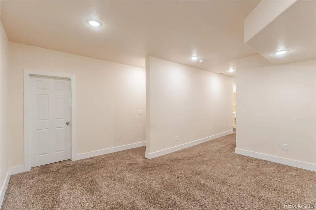 995 S Locust Street Denver CO 80224