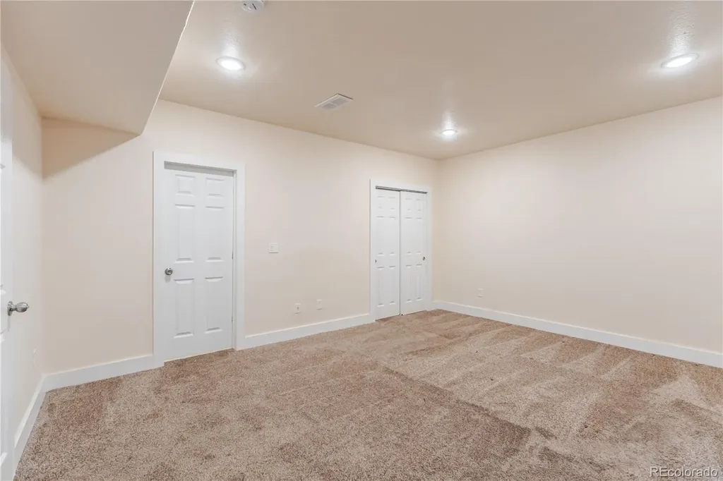 995 S Locust Street Denver CO 80224