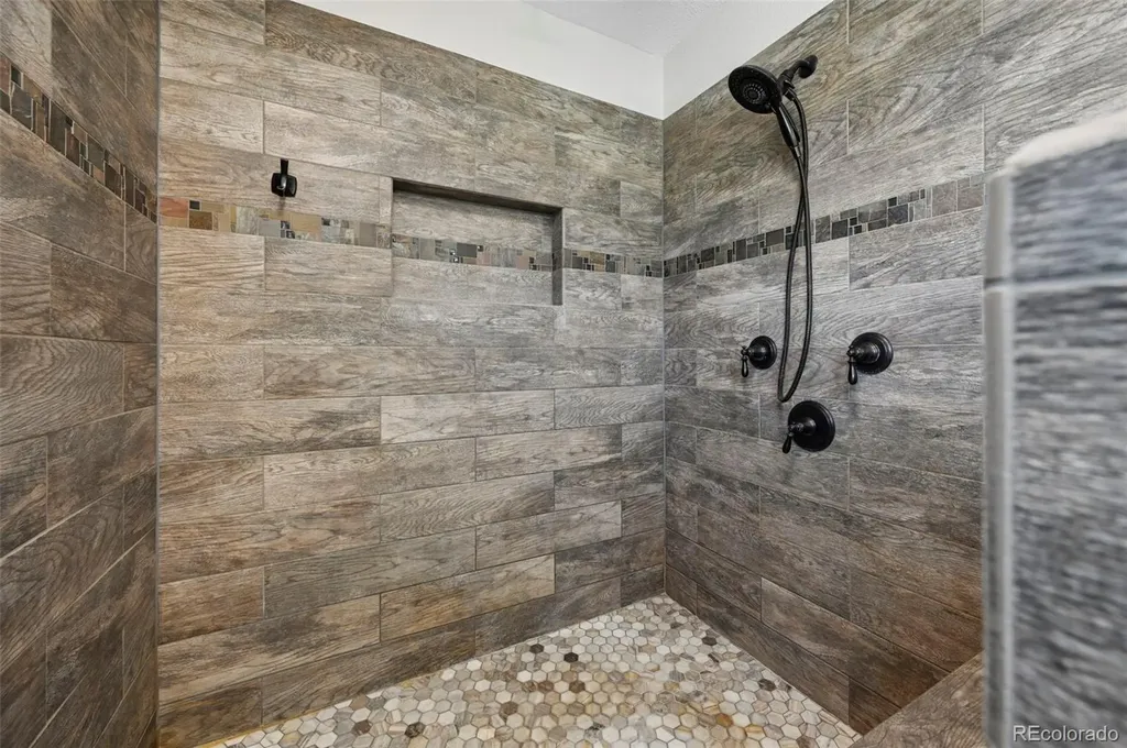 1125 Popes Valley Drive Colorado Springs CO 80919