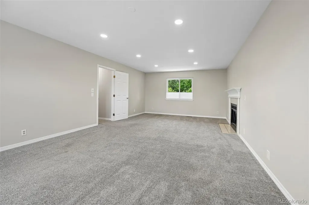 1125 Popes Valley Drive Colorado Springs CO 80919