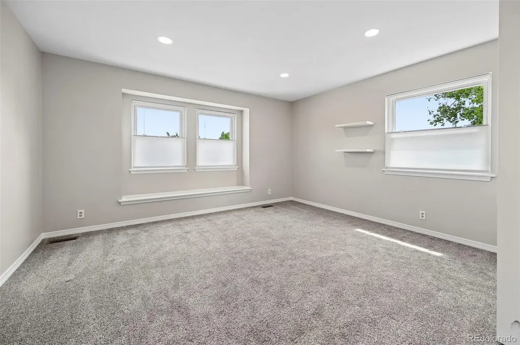 1125 Popes Valley Drive Colorado Springs CO 80919