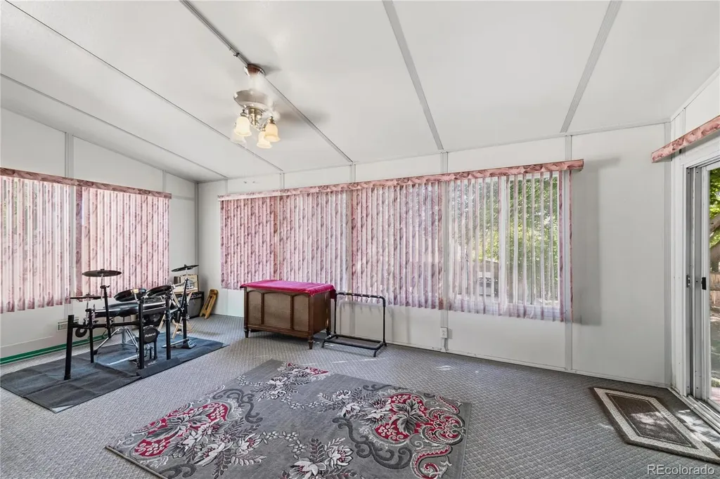 4392 E 115th Avenue Thornton CO 80233