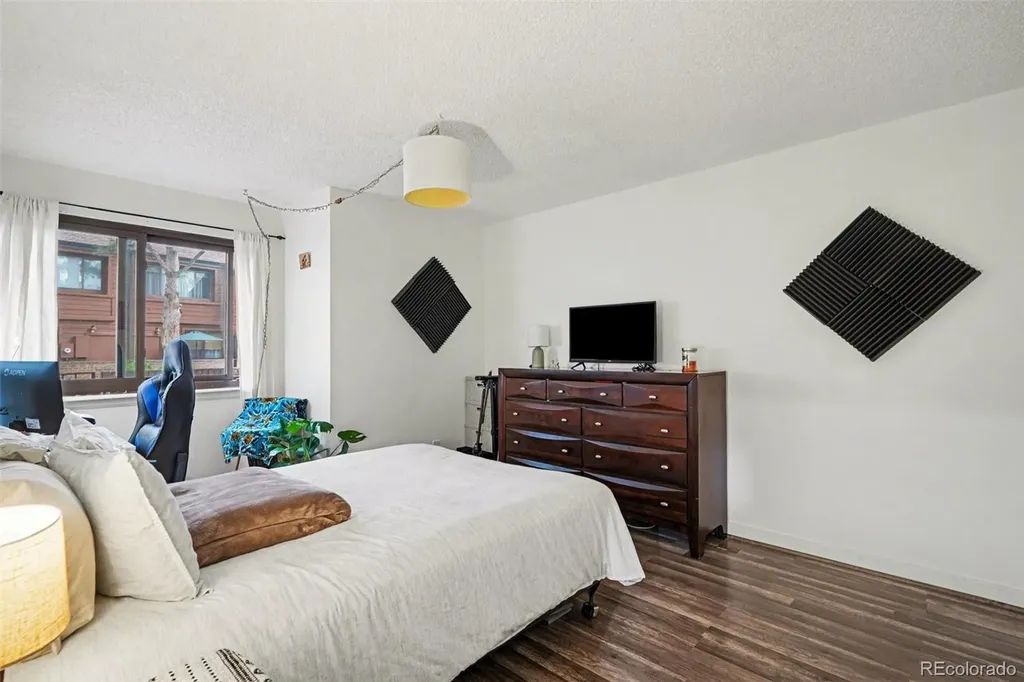 2685 S Dayton Way Denver CO 80231