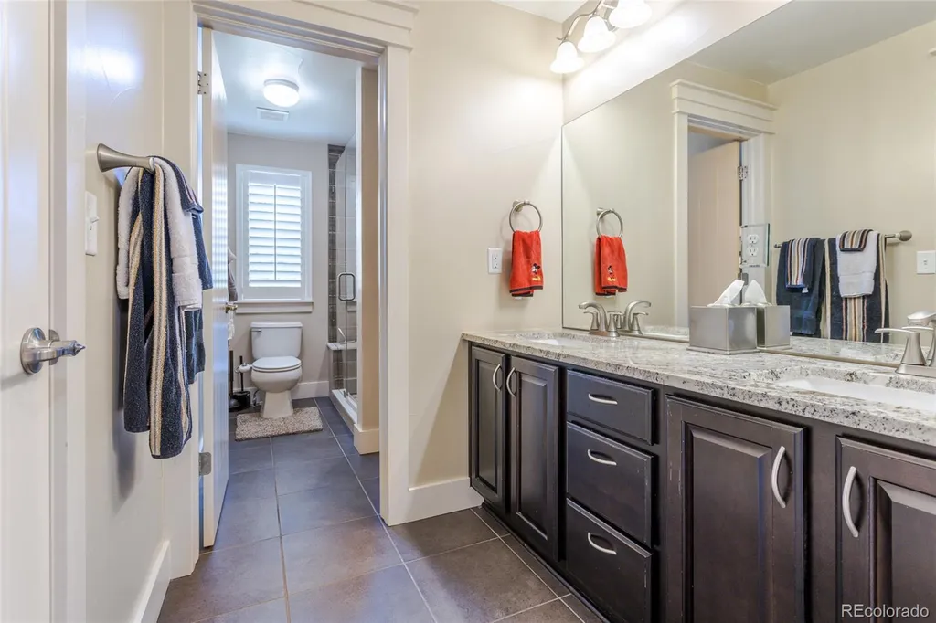24967 E Geddes Circle Aurora CO 80016