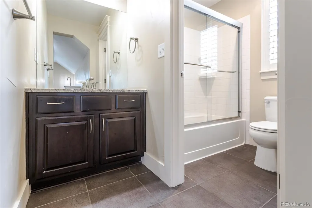 24967 E Geddes Circle Aurora CO 80016