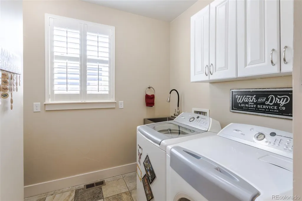 24967 E Geddes Circle Aurora CO 80016
