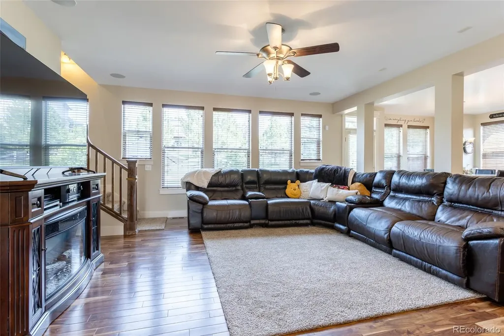 24967 E Geddes Circle Aurora CO 80016