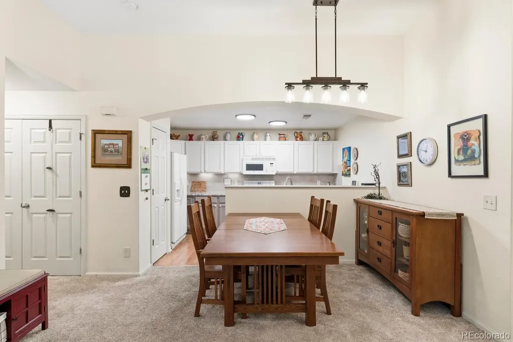 4232 S Blackhawk Circle Aurora CO 80014