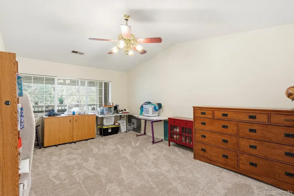 4232 S Blackhawk Circle Aurora CO 80014