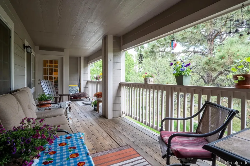 4232 S Blackhawk Circle Aurora CO 80014