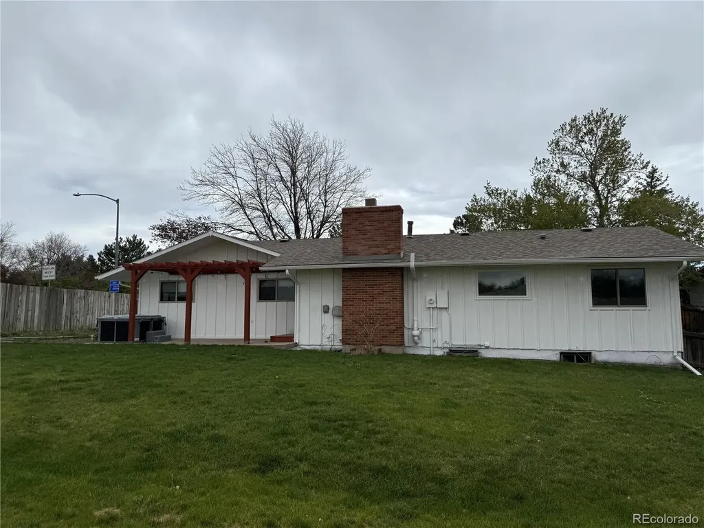 8895 E Radcliff Avenue Denver CO 80237