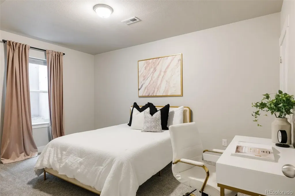 6346 Dayton Way Denver CO 80238