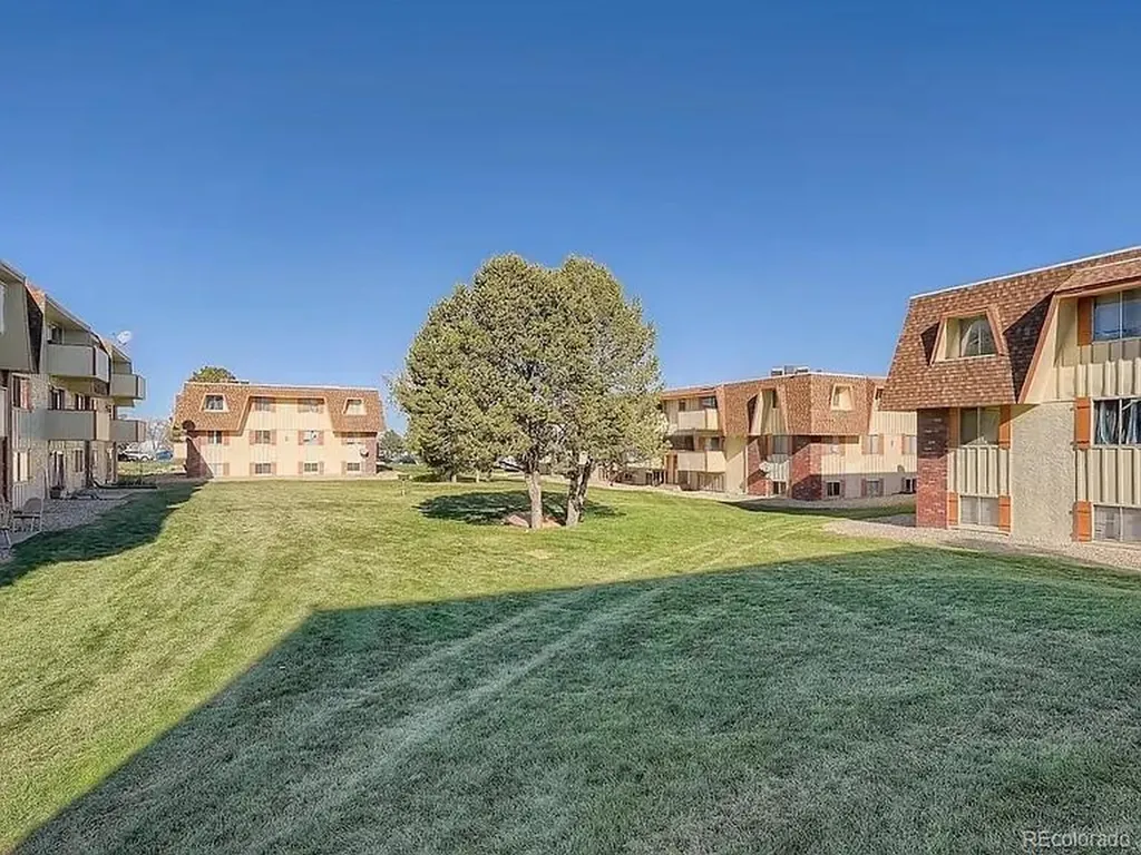10211 Ura Lane Thornton CO 80260