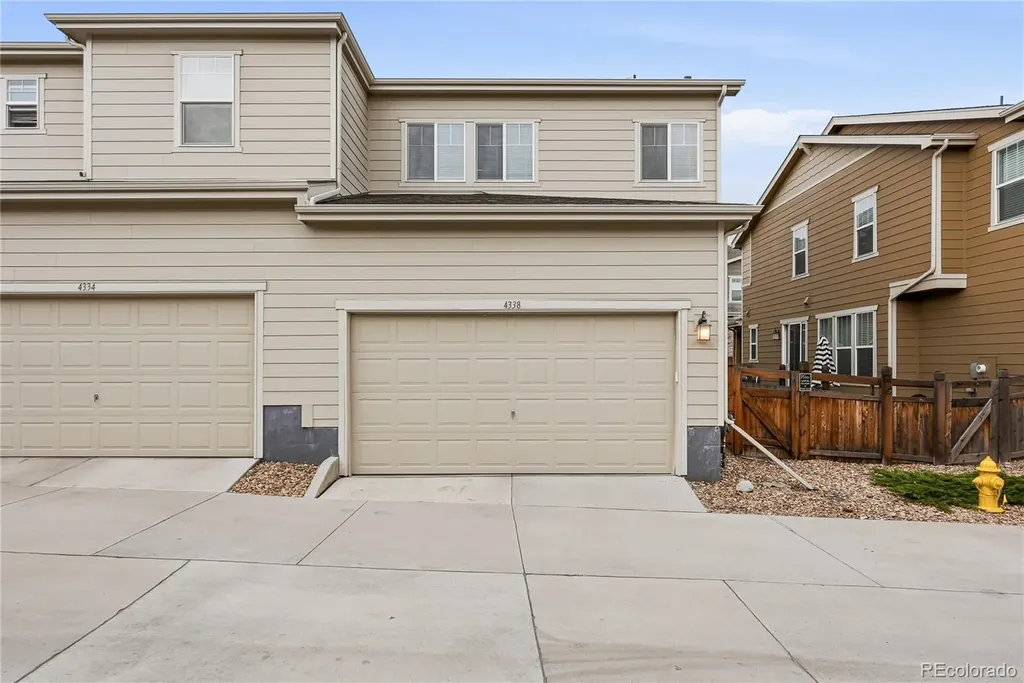 4338 S Nepal Court Centennial CO 80015